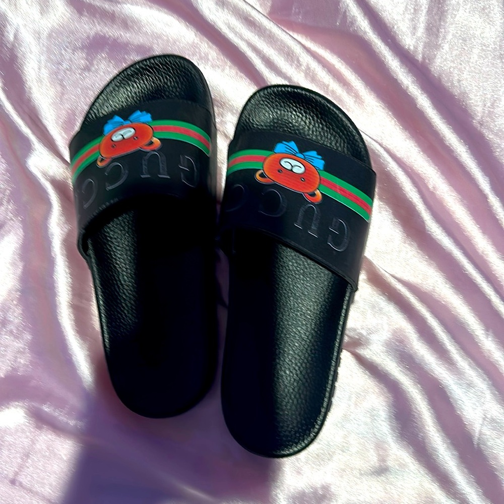 Gucci Slides